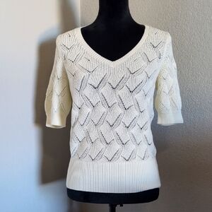 Elegant White Knit Sweater Sz S